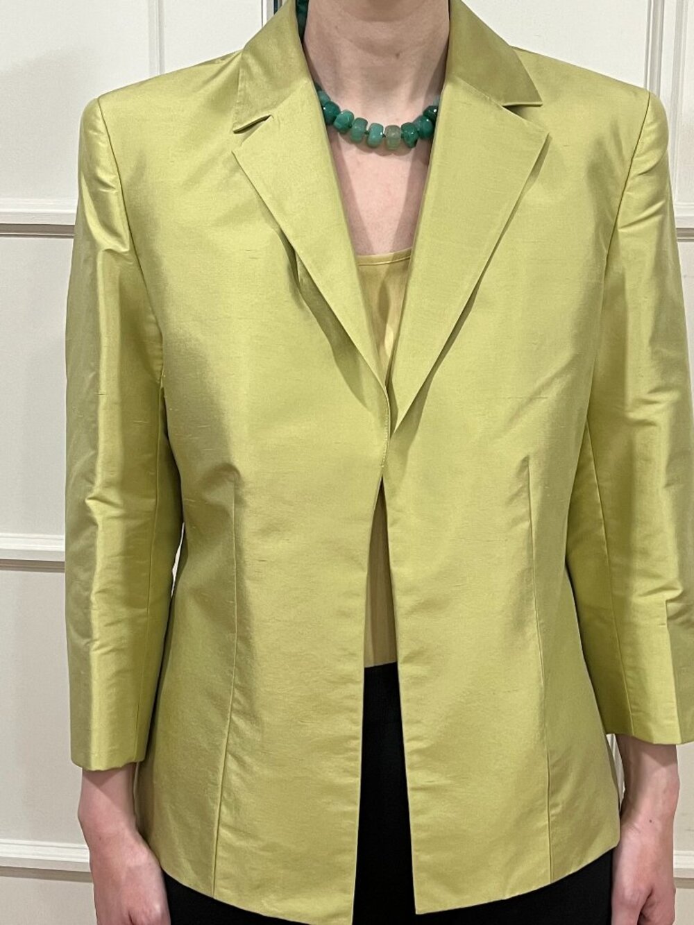 Elegant Kate Hill Silk Blazer